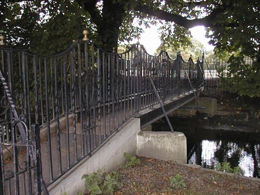 Bridge to Old Deer Park